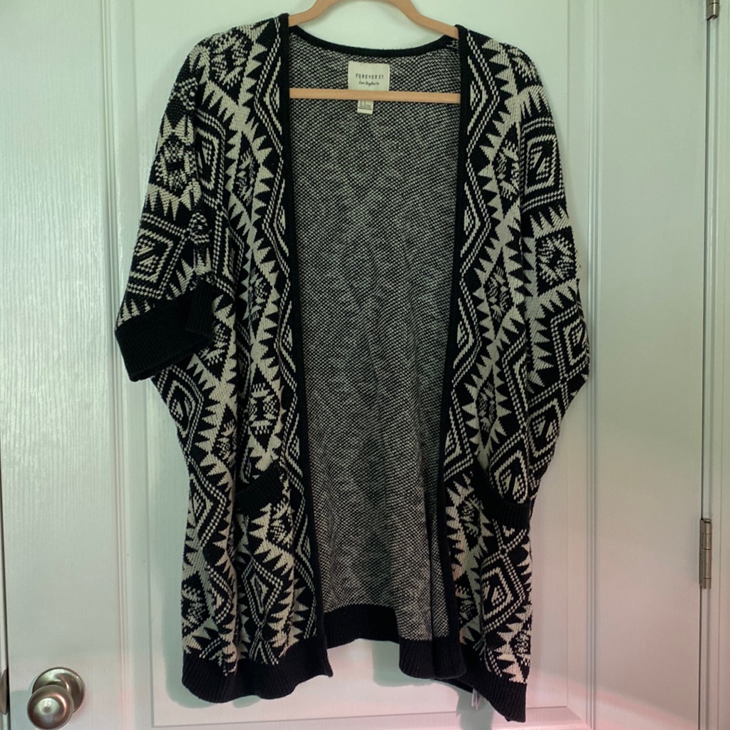 Medium Patterned Cardigan